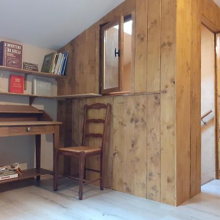 La Fenetre Villa Saint-Florent-des-Bois Ngoại thất bức ảnh